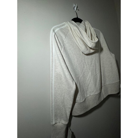 Loose Fit- White Adidas Zip Up size XL with tags - Picture 2 of 3